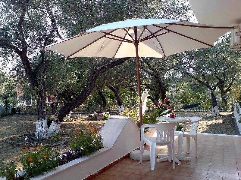 Reggis Apartments Δασιά Εξωτερικό φωτογραφία